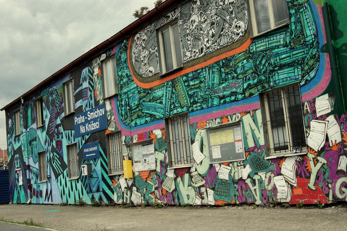 Barevná zastávka, Vrstvení slov a Noc literatury