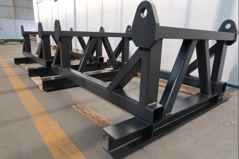 Stojany pod průmyslové pračky