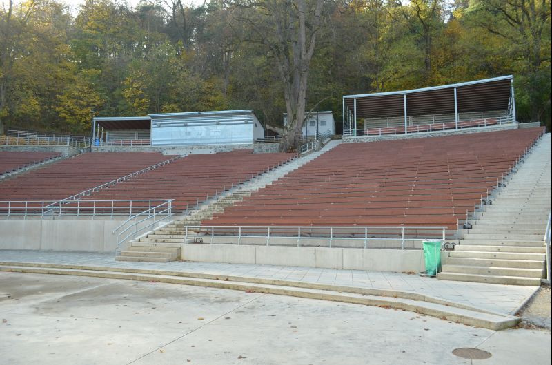 Rekonstrukce laviček Letního kina v Boskovicích