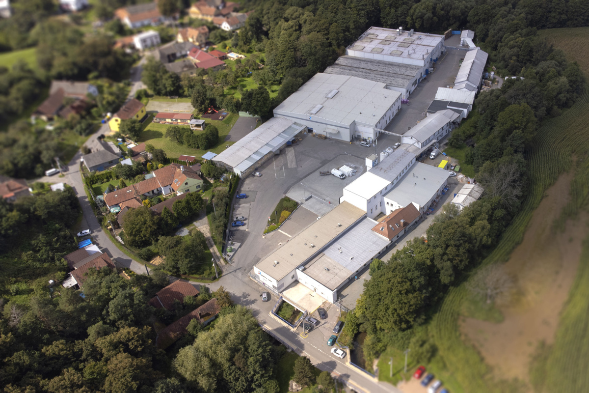 115 svíček má letos dort pro Telurku!