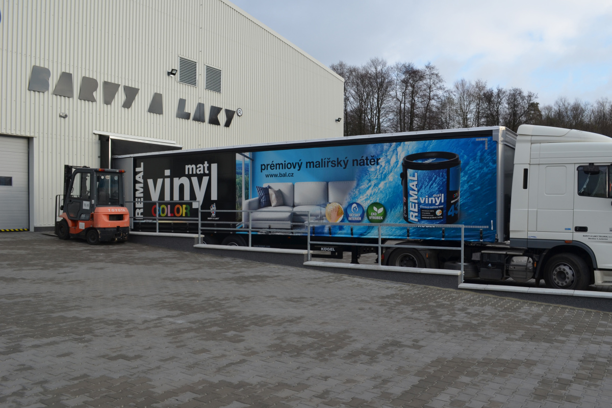 Slavnostní představení logistického centra BARVY A LAKY TELURIA, s.r.o.