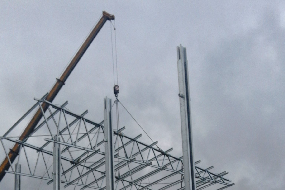 BARVY A LAKY TELURIA s.r.o. realizují výstavbu velkého skladu na hotové výrobky