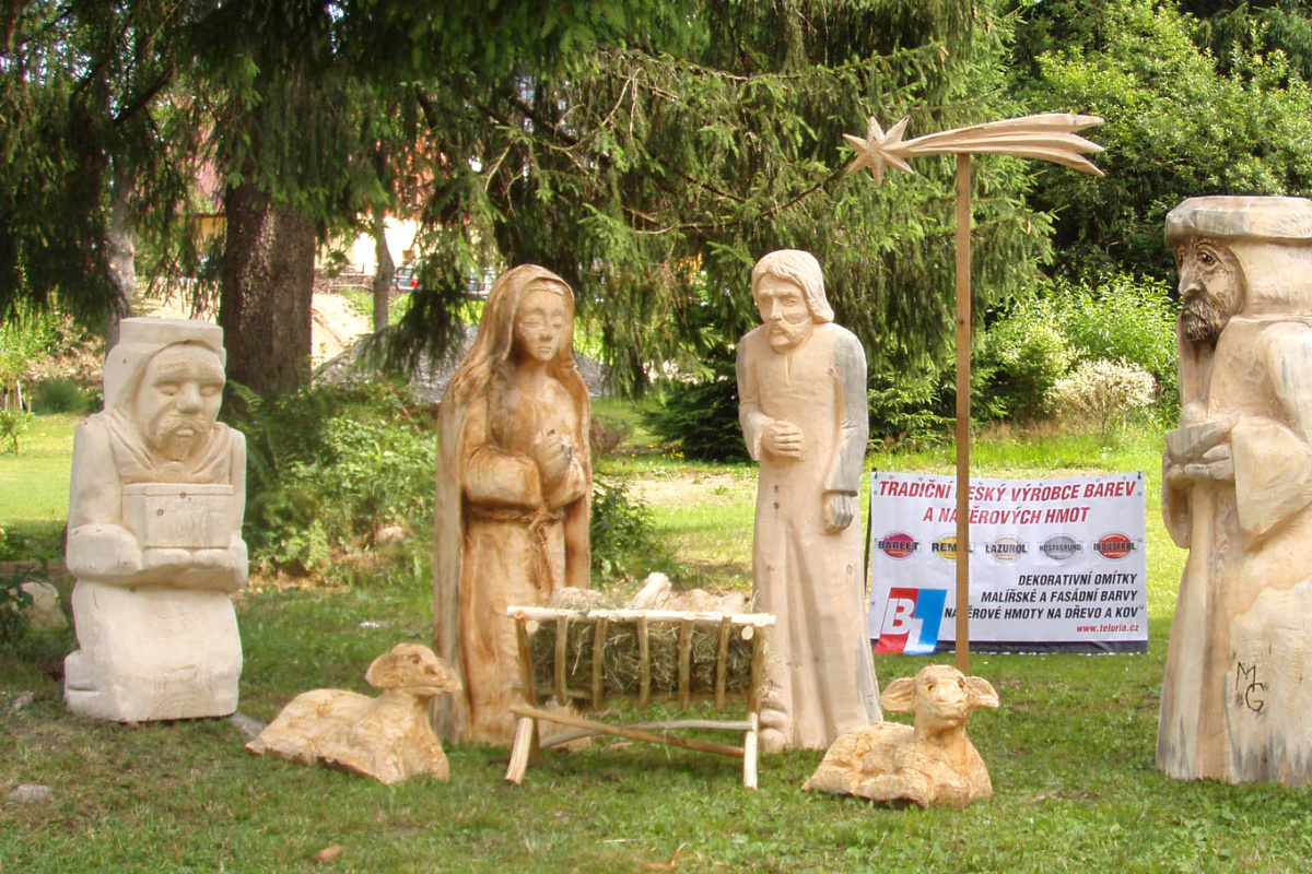 Společnost BARVY A LAKY TELURIA s.r.o. podpořila akci SVATOANENSKÉ DŘEVOSOCHÁNÍ