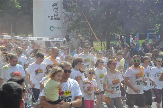 3. ročník zábavného běhu BARVÁM NEUTEČEŠ