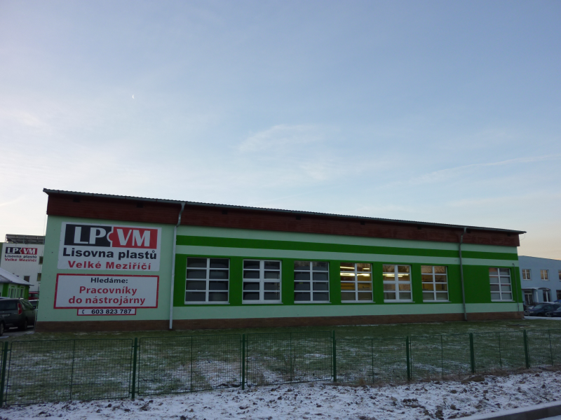 Rekonstrukce budovy v areálu firmy Lisovna plastů s.r.o. ve Velkém Meziříčí