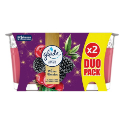 Glade Winter Berries vonná svíčka ve skle duo 2 x 112 g