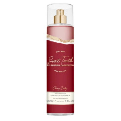 Sabrina Carpenter tělový sprej Cherry Baby 236ml
