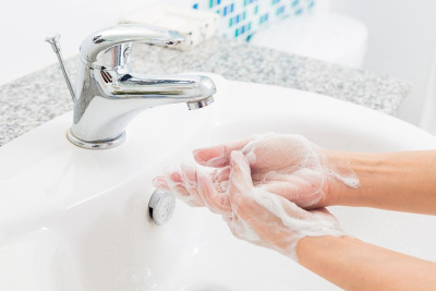 Hygienické mytí rukou a dezinfekce na ruce