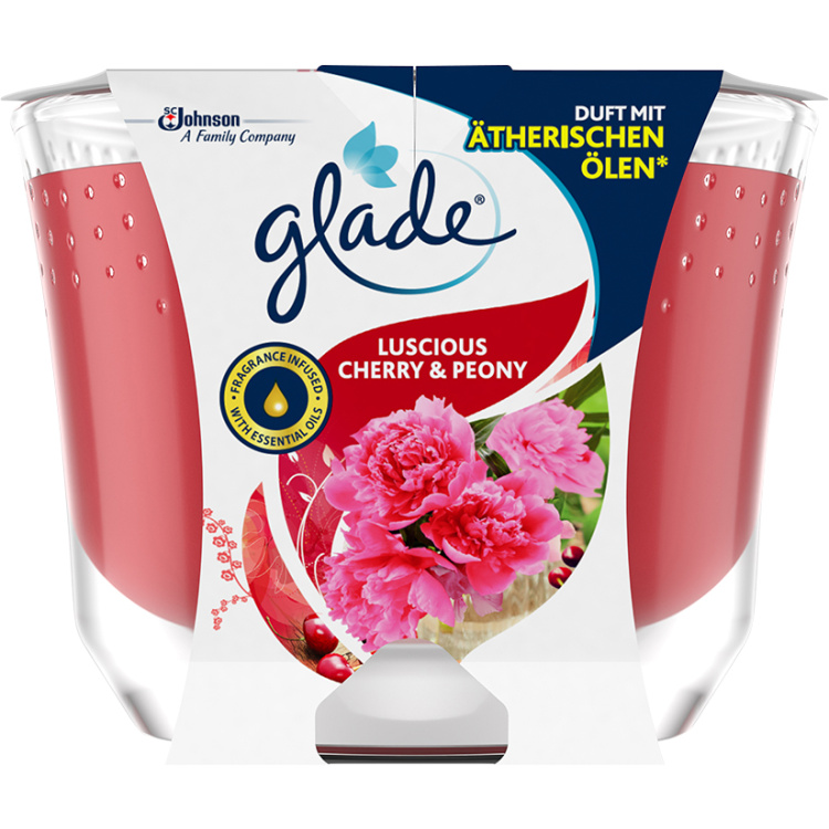 Glade svíčka vonná Maxi Luscious Cherry &amp; Peony, 224 g