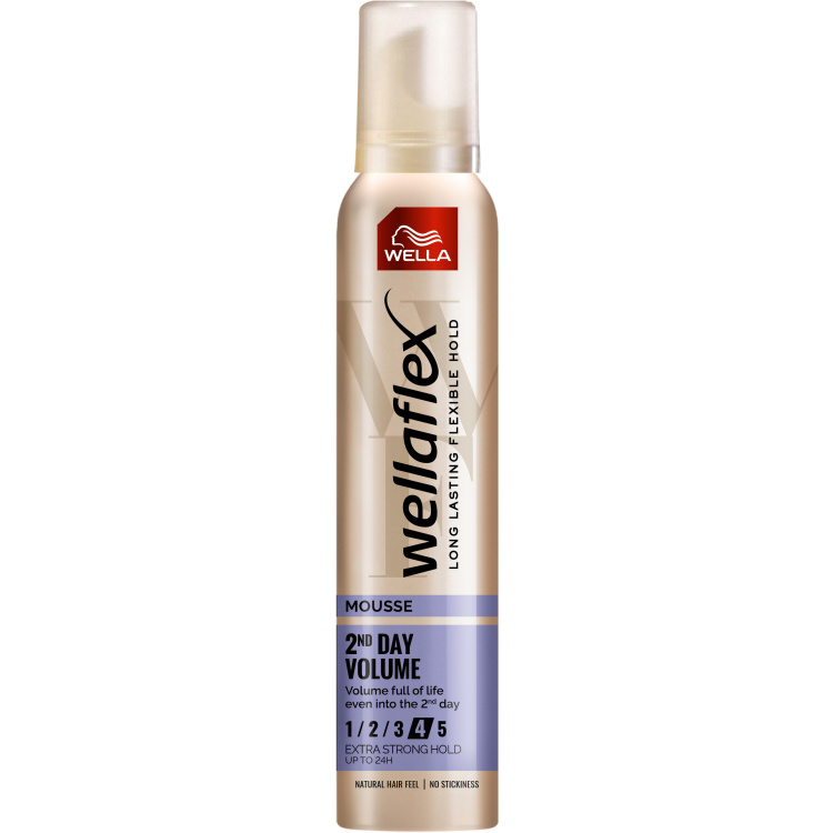 Wellaflex tužidlo na vlasy Volume Extra strong (4), 200 ml