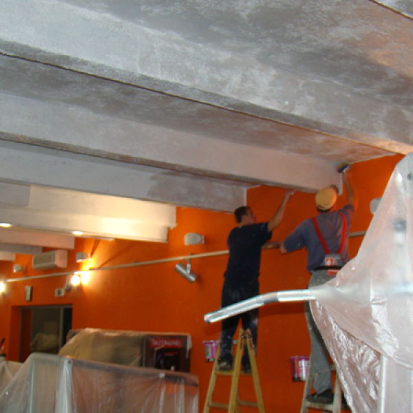 Aplikace malířských barev REMAL EFEKT ve FITCENTRU AURA ve Frenštátě p. Radhoštěm