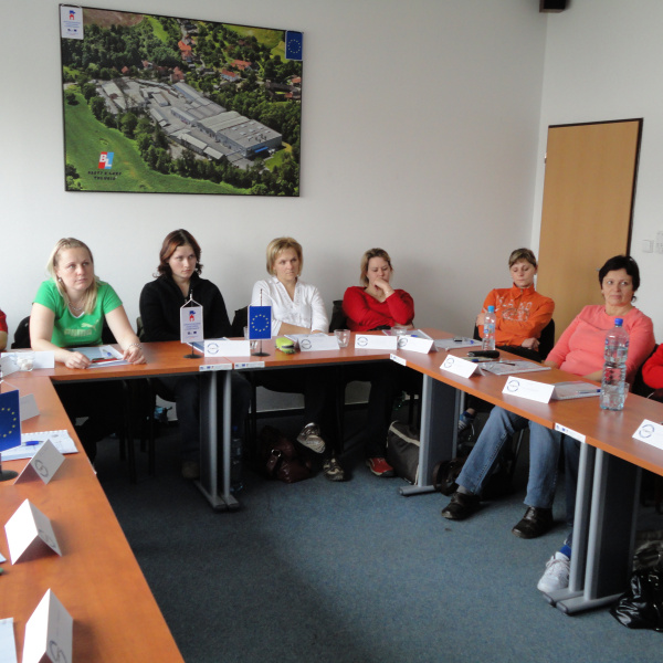 Realizace vzdělávacích kurzů a adaptability zaměstnanců ve společnosti TELURIA, s.r.o.