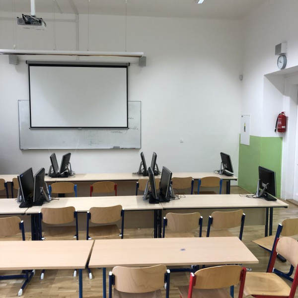 Rekonstrukce prostor - 1. Slovanské gymnázium, Praha - Staré Město