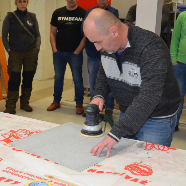 Produktová školení BARVY A LAKY TELURIA ve Skrchově