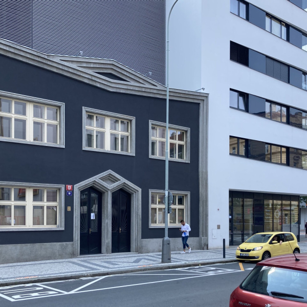 Rekonstrukce Maternovy továrny v Holešovicích