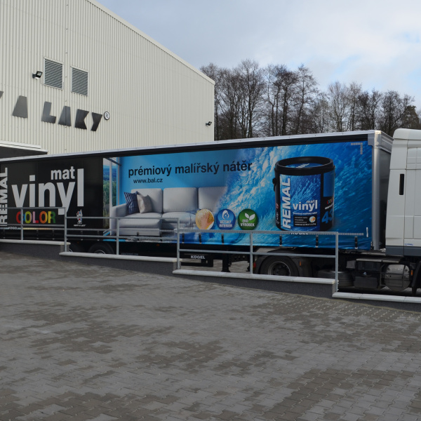 Slavnostní představení logistického centra BARVY A LAKY TELURIA, s.r.o.