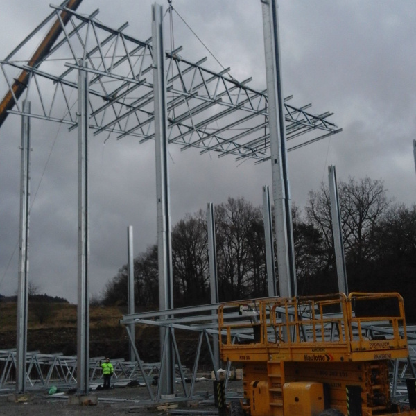 BARVY A LAKY TELURIA s.r.o. realizují výstavbu velkého skladu na hotové výrobky