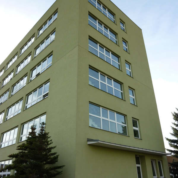 Rekonstrukce fasády budovy Univerzity Palackého - Přírodovědecká fakulta