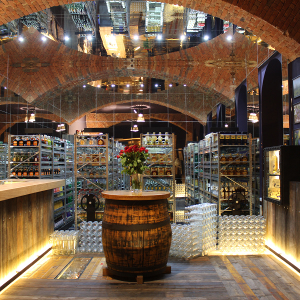 Naše barvy ve firemní prodejně  RUDOLF JELÍNEK, a.s.